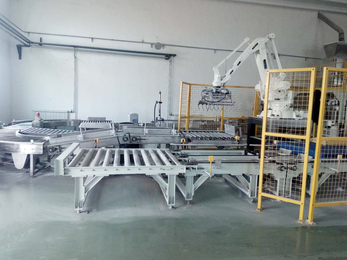 全自動碼(ma)垛機 自動(dong)碼垛機 碼(mǎ)垛機械手(shou) 第1張