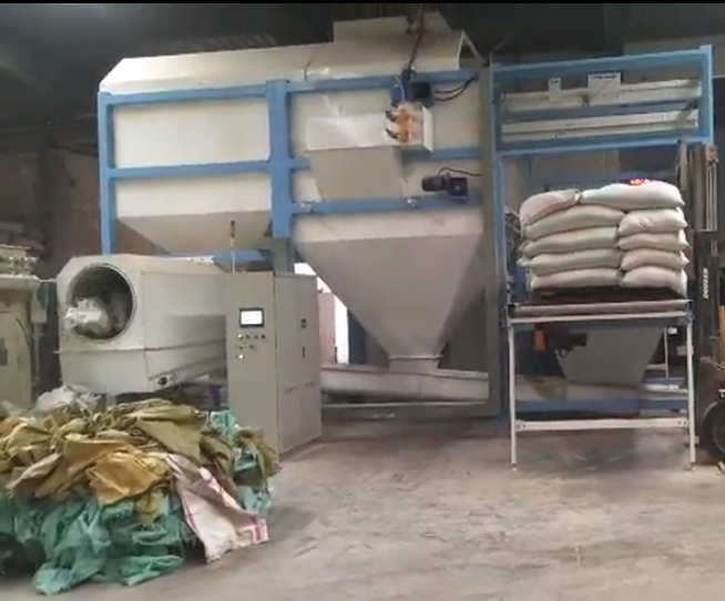 全自(zì)動拆垛設(she)備