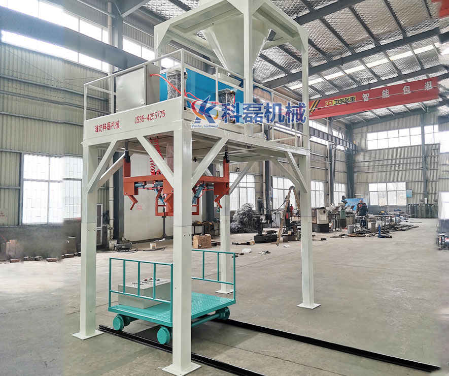 襄阳(yang)用裕橡胶制造有(yǒu)限公司機械噸袋(dai)包裝機