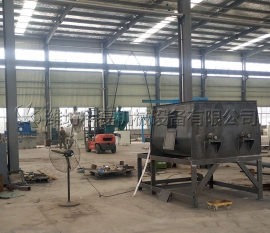 攪(jiao)拌機生産車間一(yī)角